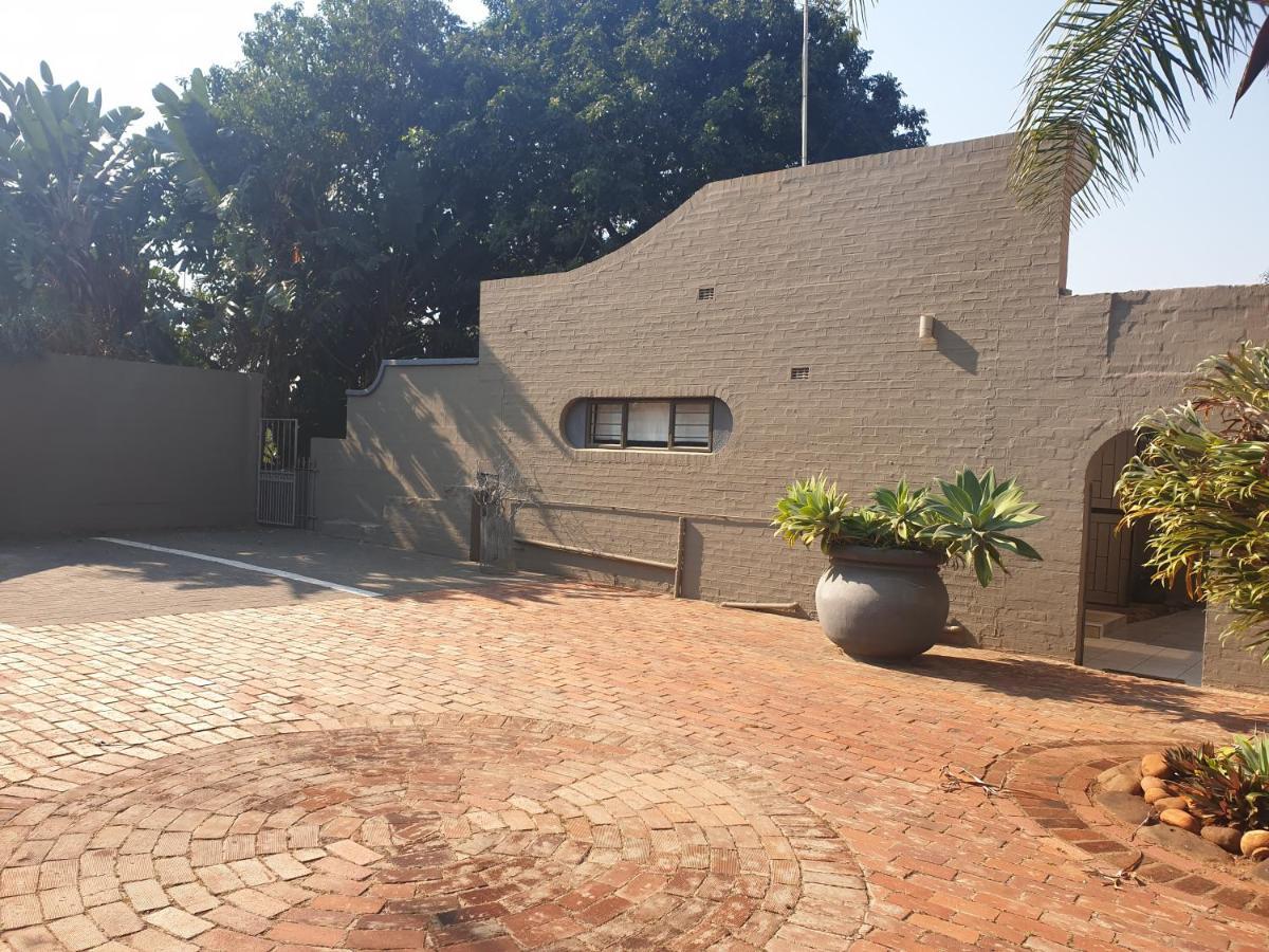 32 On Mendoza Hotel Durban Exterior photo